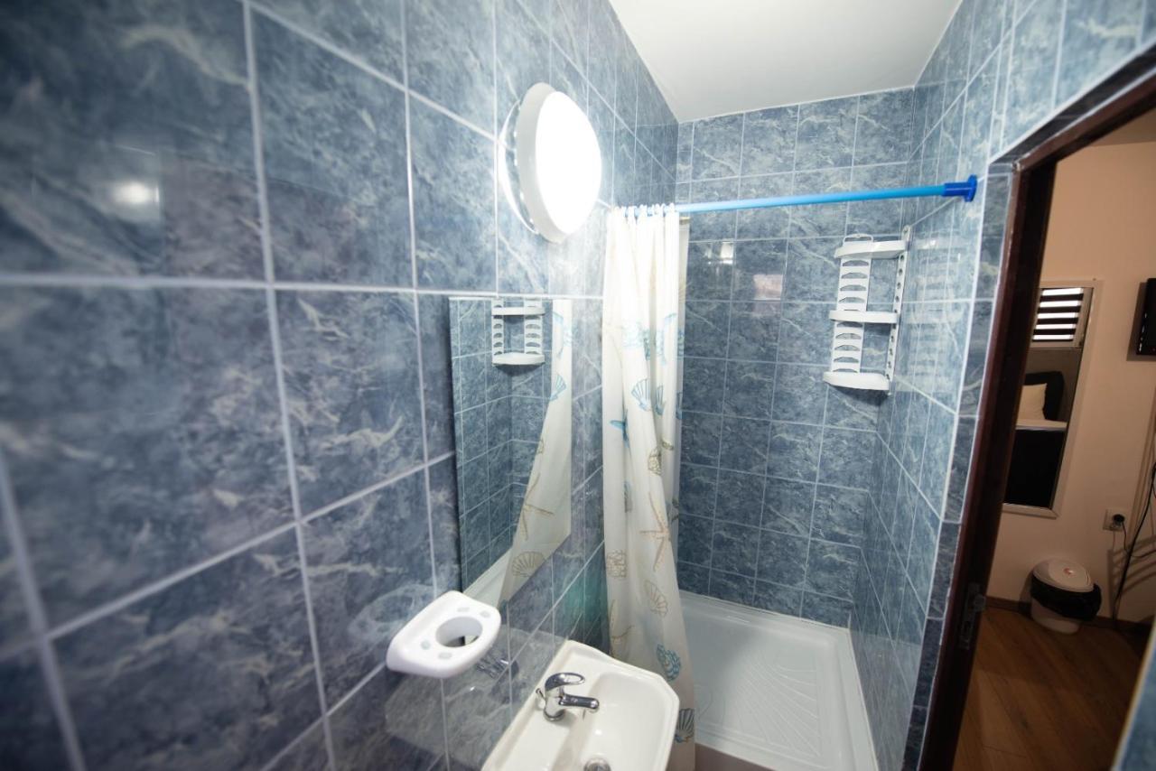 Vila Estera Therme 巴洛泰什蒂 外观 照片